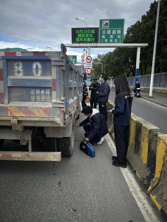 天更蓝、水更清、居更宜徐汇5年绘出绿色发展新画卷(图4)