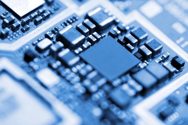 全球AI治理“碎片化”加剧中国如何应对？专访全国政协委员张凤两会问科技①(图3)