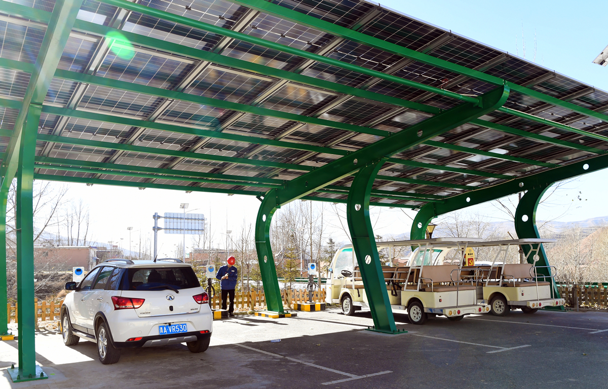 电靓高原十年路(图3)